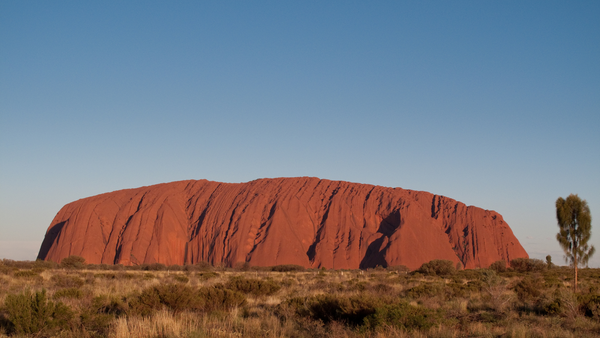 26th October 1985: Uluru is Returned to Traditional Owners